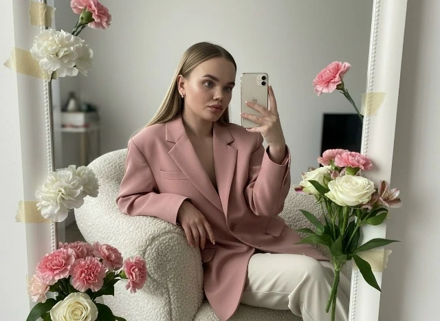 Стильная фотосессия из вашего фото за 1 минуту бесплатно!