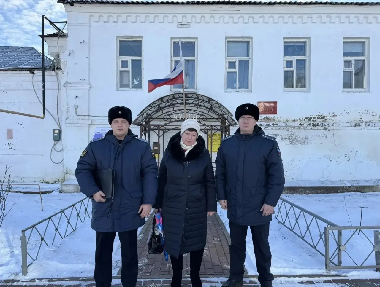 🎖️ Семье ветерана возвращены государственные награды  Сотрудники ГМУ ФССП России в Тамбовской област