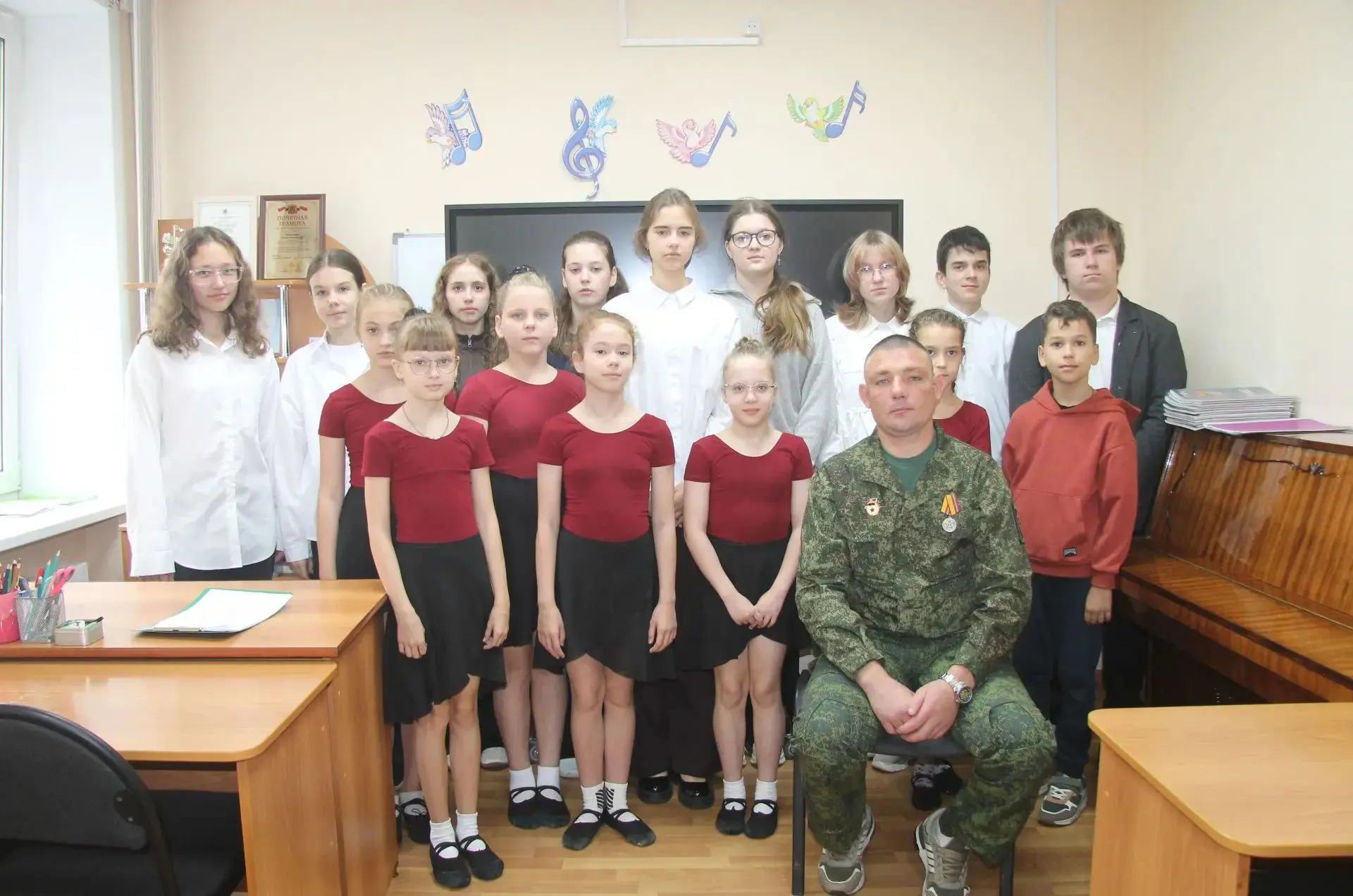 🇷🇺 Живая история: встреча с защитником Отечества в ДШИ № 57