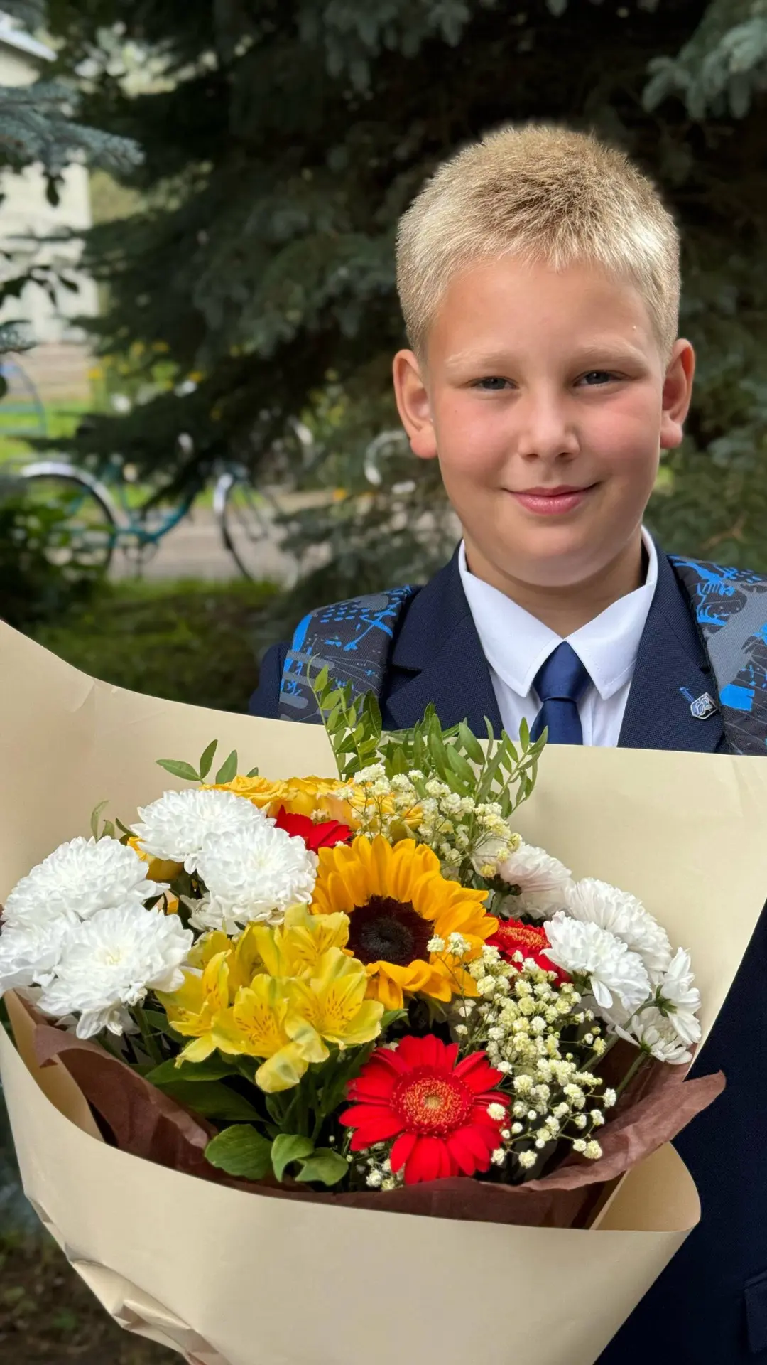С 1 сентября, дорогие мои! С праздником! Да пребудет с вами благословение на каждый ден...