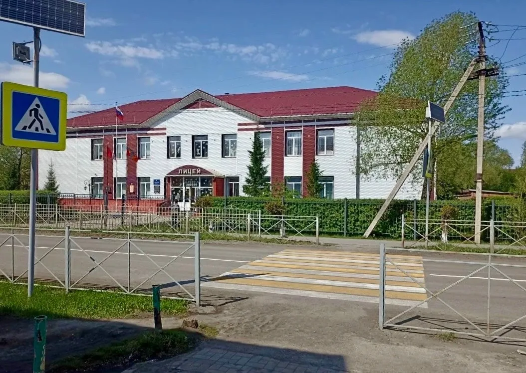 🛣️ В Омской области судебные приставы ГМУ ФССП России добились обустройства безопасного перехода у ш