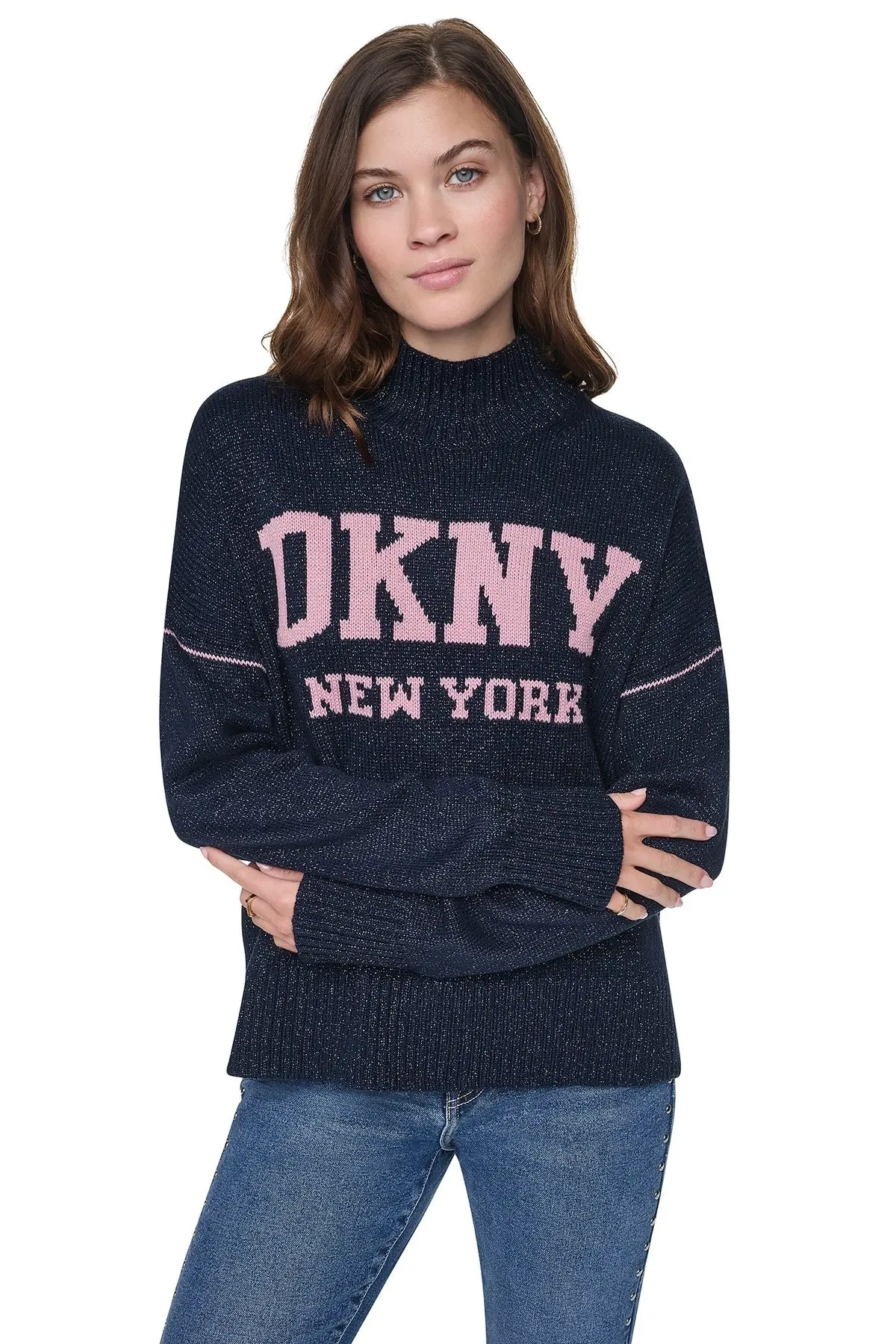 🇺🇸DKNY 4900