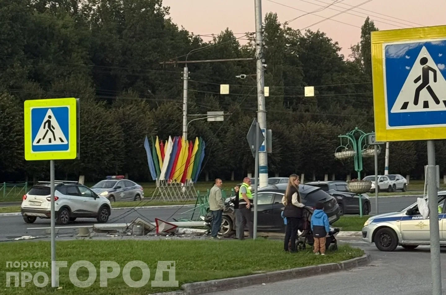 ⚠️ Около 18 часов на улице Советской в Новочебоксарске двое водителей не поделили дорог...
