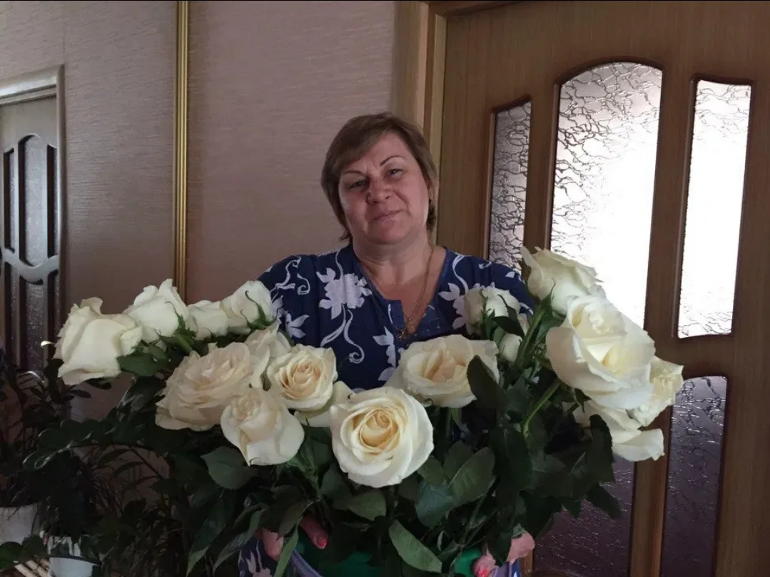 Дорогая Лариса Николаевна!

Сердечно поздравляем Вас с Днем рождения! Пусть каждый день приносит рад