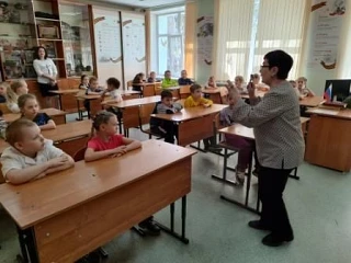🙌Экскурсия в школьный музей: путешествие к подвигу