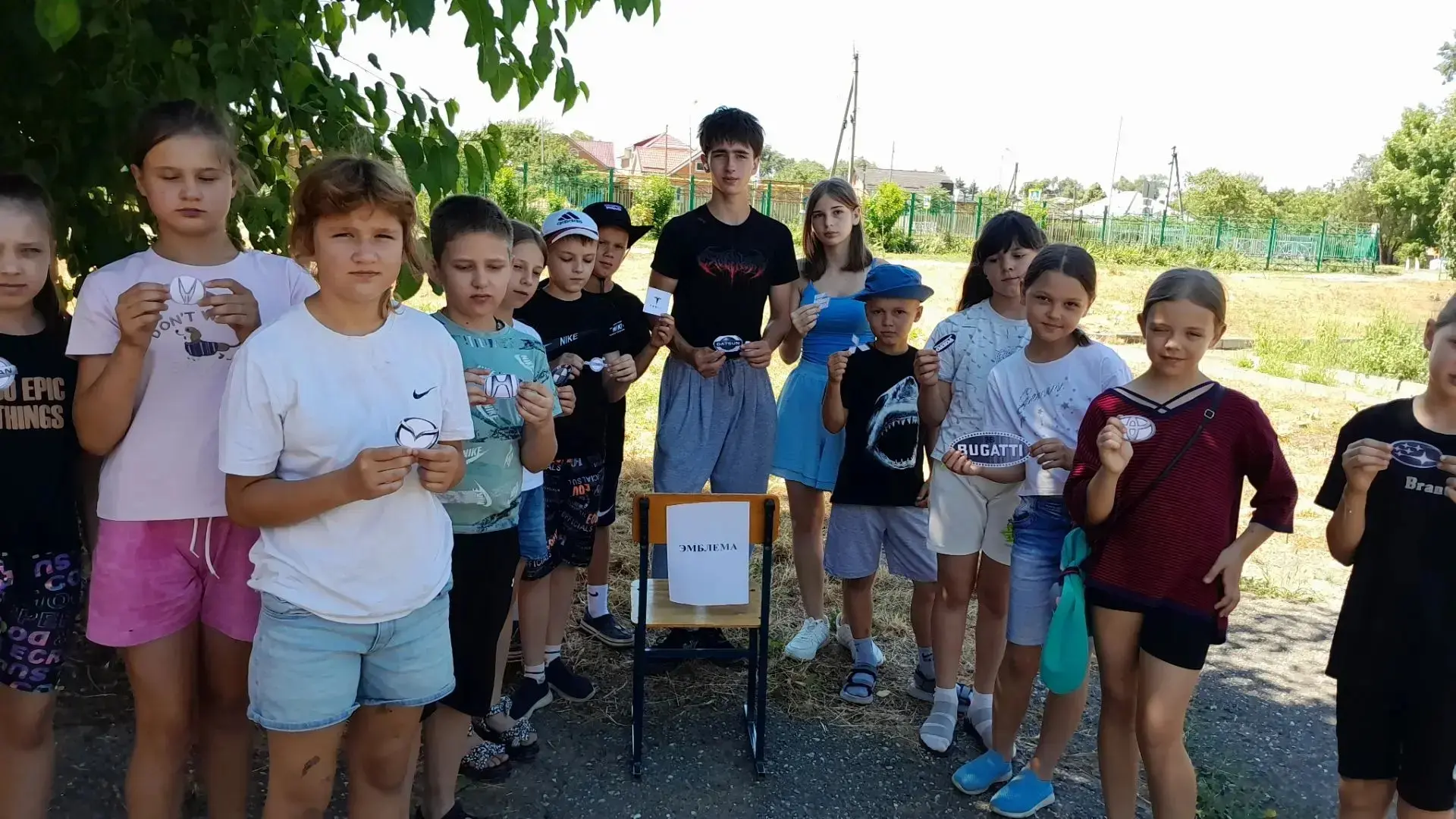 Сегодня 3 июля, третий день в нашем замечательном "Радужном тереме". И сегодня в России отмечается Д