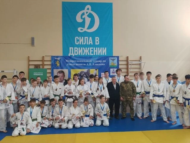 15 мая в Белгороде состоялся межрегиональный турнир по дзюдо среди юношей и девушек, ро...