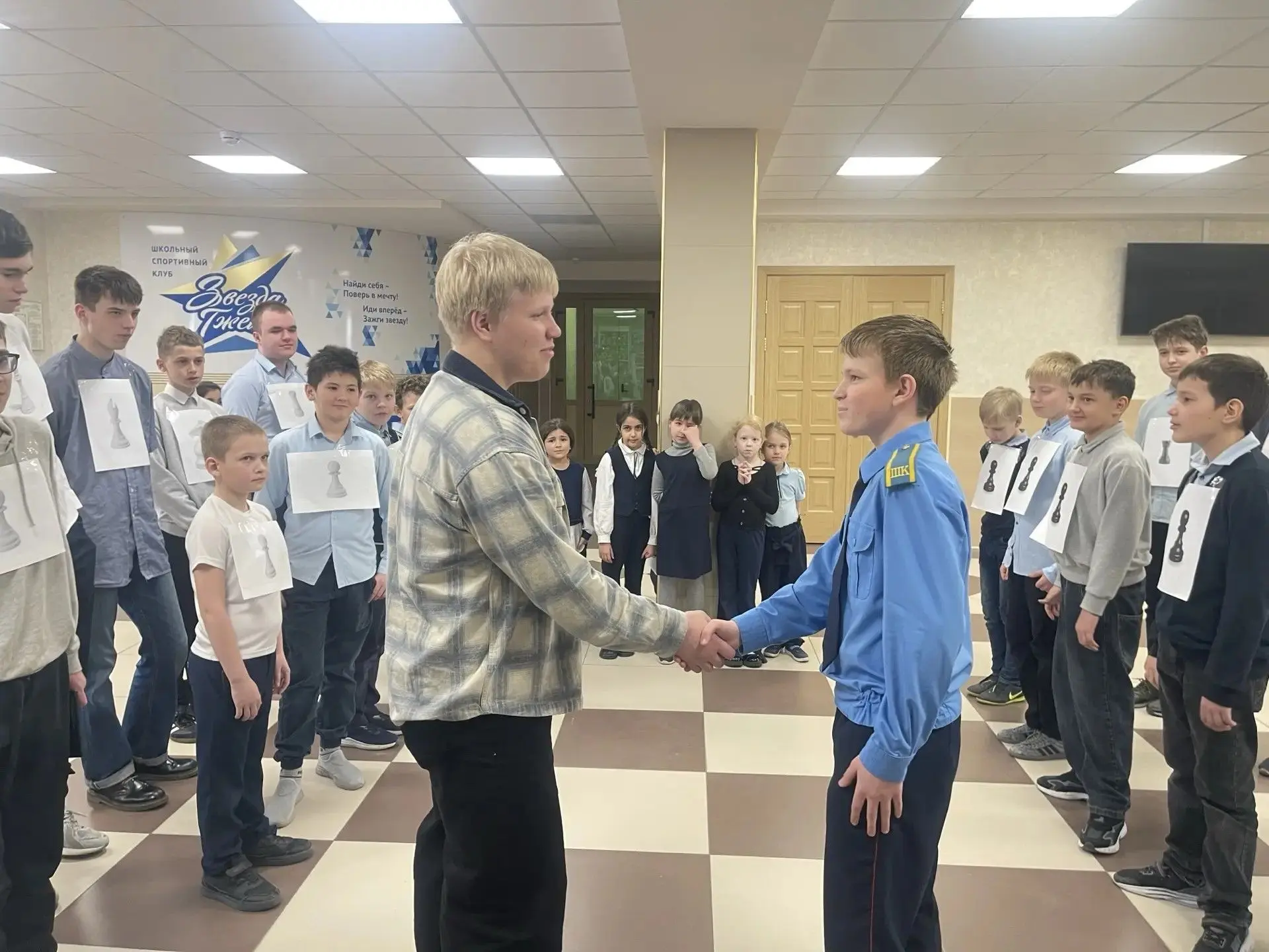 ▌ Шахматный Турнир "Большие шахматы" в День Космонавтики  Уважаемые читатели!  Вчера, в честь велико