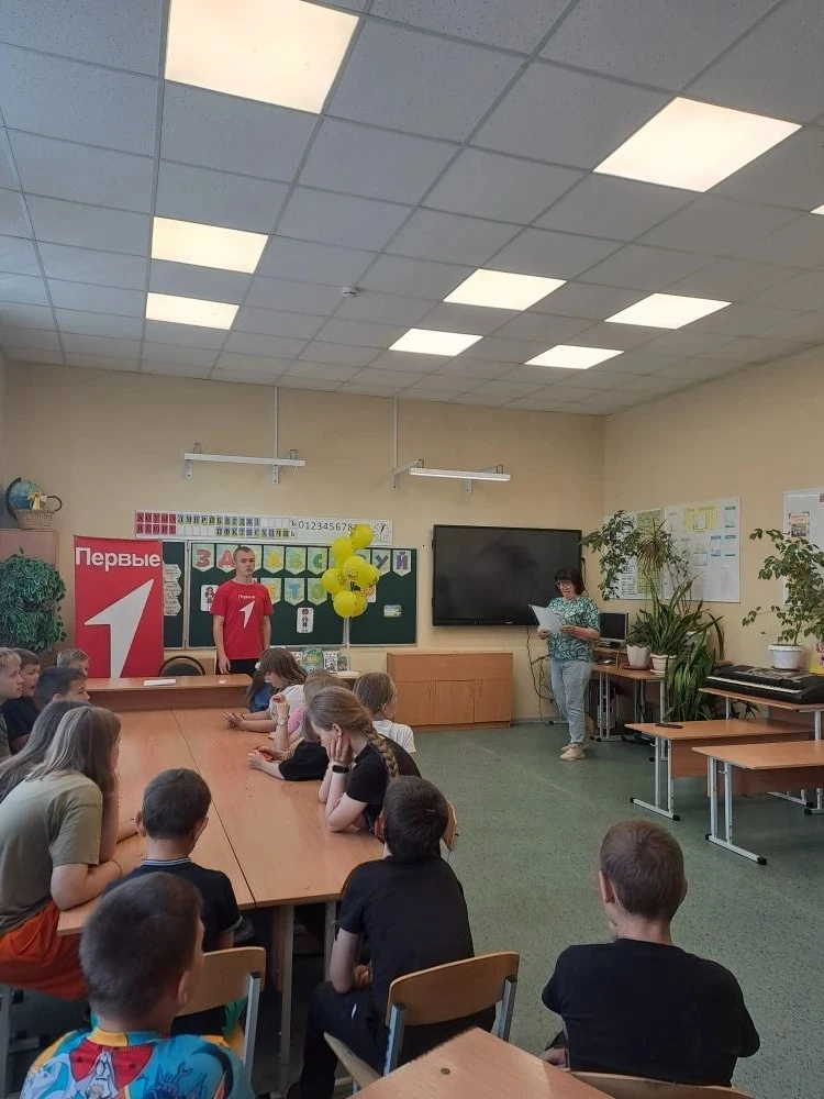 ЭКОЛОГИЧЕСКИЙ ПРАЗДНИК "МЫ – ЗАЩИТНИКИ ПРИРОДЫ" В ПРИШКОЛЬНОМ  ЛАГЕРЕ "СОЛНЫШКО" 
Сотрудники Политот