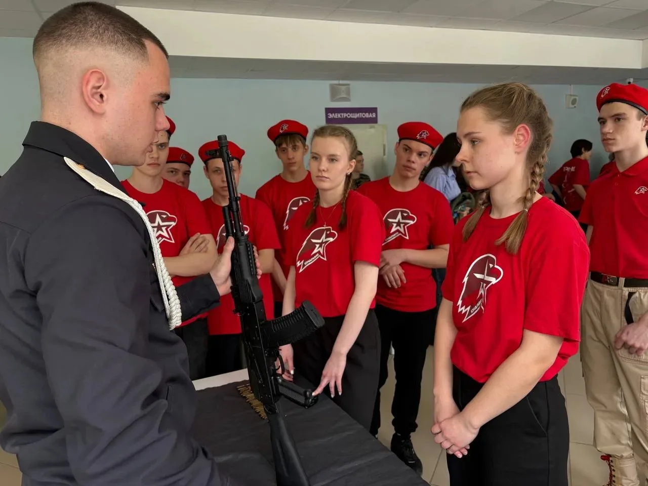 Муниципальный этап «Зарницы 2.0»: команда «Дозор» завоевала серебро  🎖️26 марта на базе Центра образ