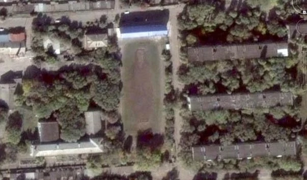 В Ейске на футбольном поле за бывшей летной школой, ныне кадетский казачий корпус, появился лик Божь