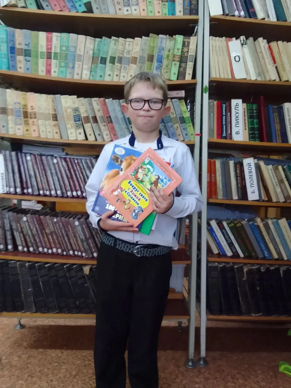 📚«Подари книгу»  Дорогие друзья!  Спасибо вам большое за участие в акции «Подари книгу». Благодаря в