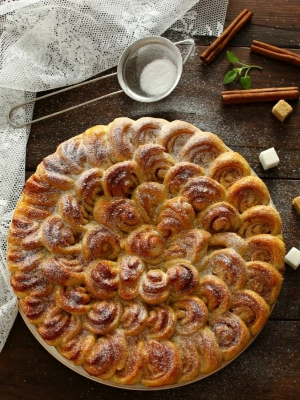 ПИРОГ С КОРИЦЕЙ И САХАРОМ