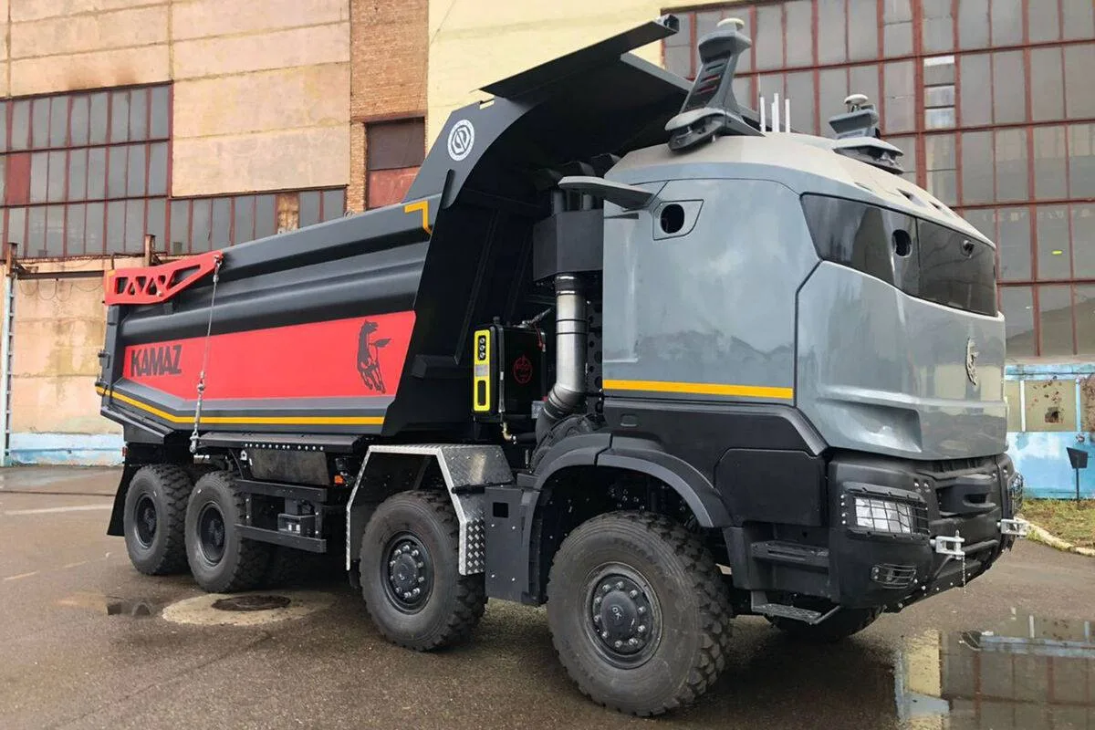 🚚 «КамАЗ» планирует запустить полностью беспилотные грузовики в 2028 году