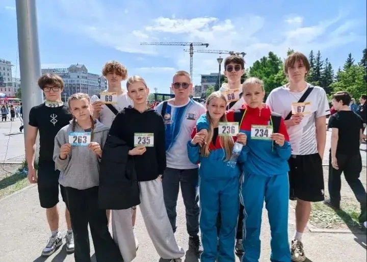 🏃‍♂️ «Кольцо Победы»: наши учащиеся на старте! 🏃‍♀️  9 мая наши ученики стали частью большого спорти