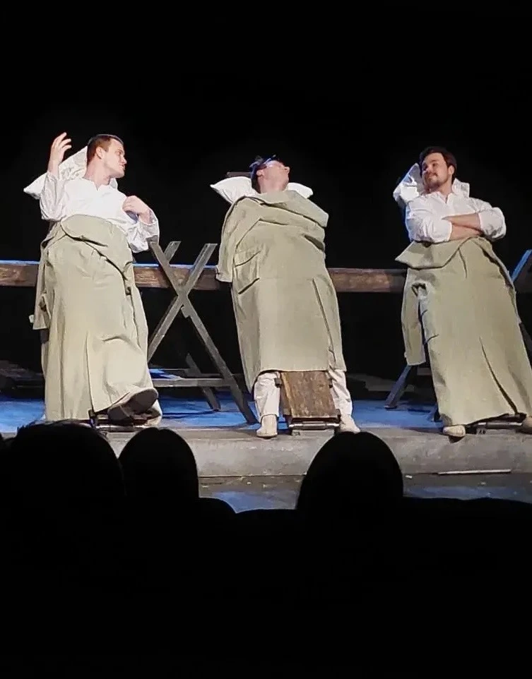Театральный вечер 🎭  ✨ На этой неделе ученики 8 класса «И» вместе с классным руководителем Людмилой 