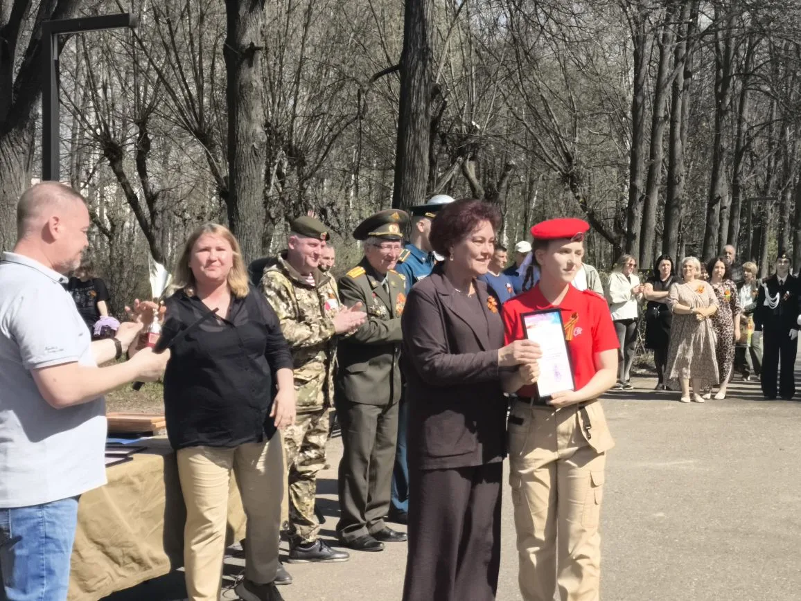 В ВОЛЖСКЕ СОСТОЯЛСЯ ТРАДИЦИОННЫЙ СМОТР-КОНКУРС СТРОЯ И ПЕСНИ «РАВНЕНИЕ НА ПОБЕДУ!» В искусстве чекан