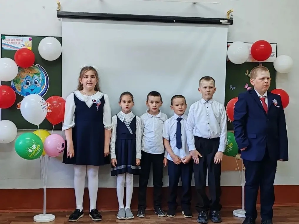 В МБОУ «Урюмская СОШ» прошёл выпускной для четвероклассников