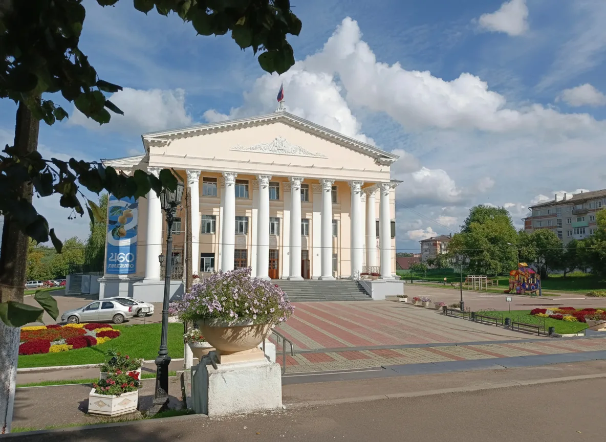 Дворец Культуры🏛🏃‍♀🚶‍♀🏃‍♂