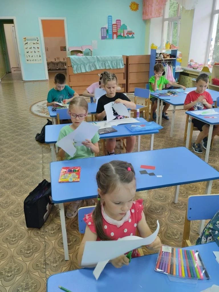 Природа вокруг нас!
Творческая мастерская.
Подготовительная группа
"Смородинка".