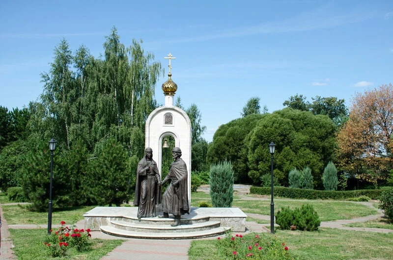 💭 8 июля — День семьи, любви и верности

История Петра и Февронии — это не просто красивая легенда.