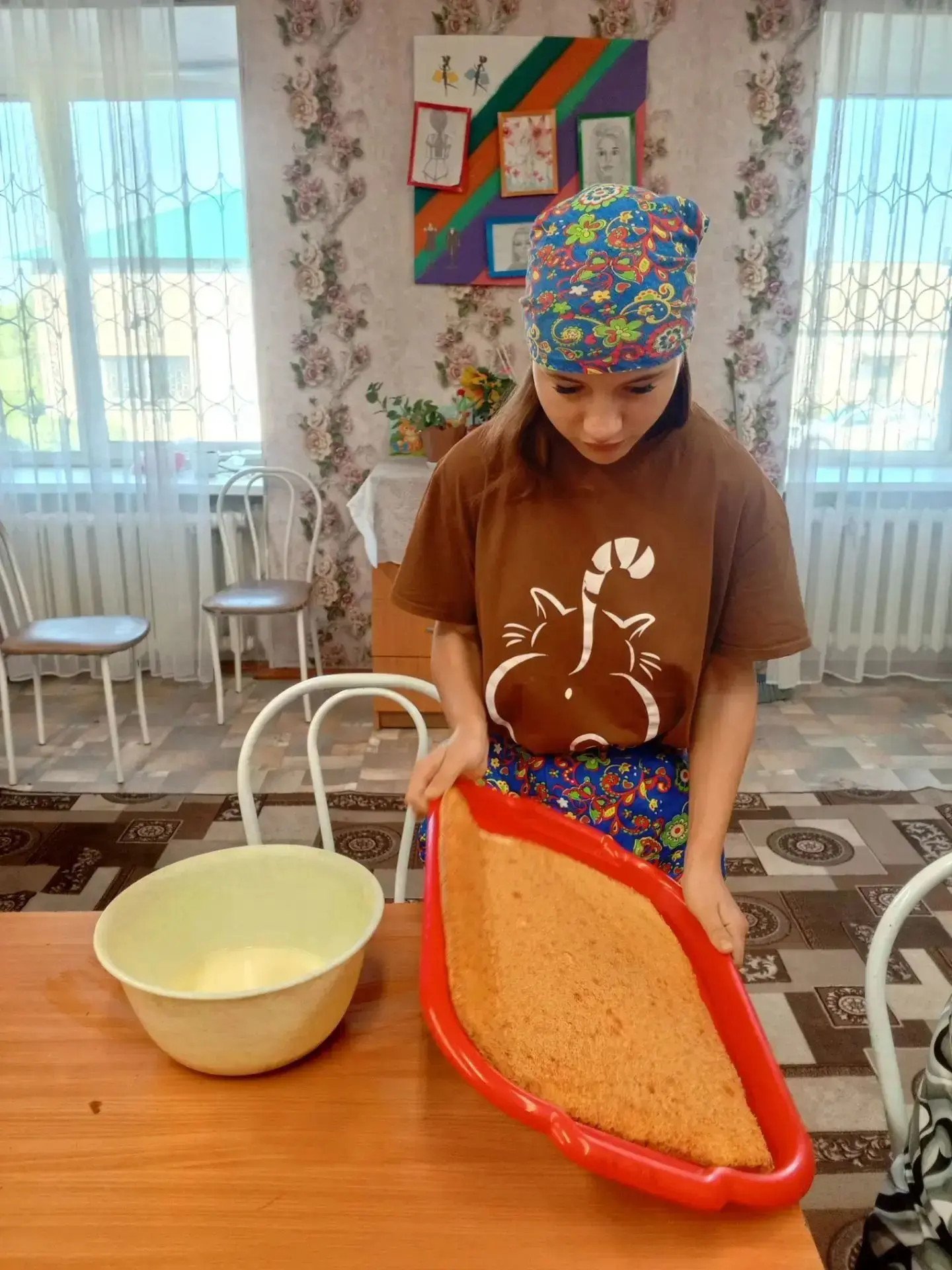 ⛈️Когда за окном непогода, а каникулы в разгаре — самое время устроить праздник внутри! 
На улице до