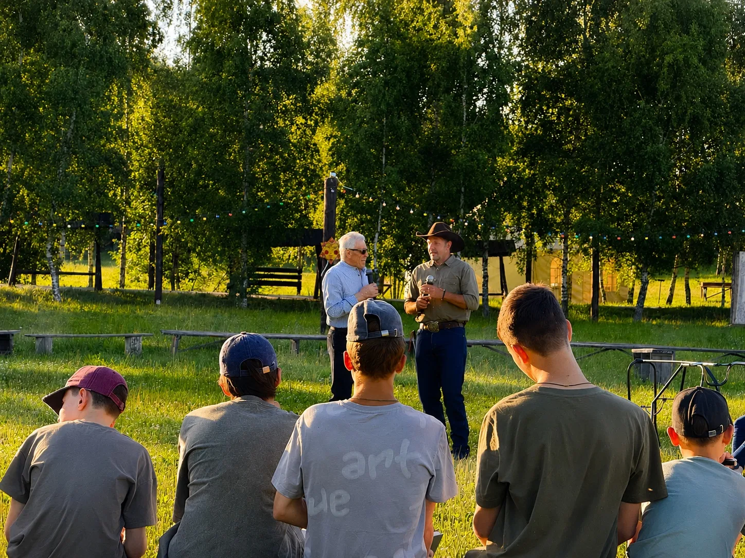 ТипиФест в самом разгаре! 🦅

Вас ждёт встреча с настоящими ковбоями, знакомство с культурой индейце
