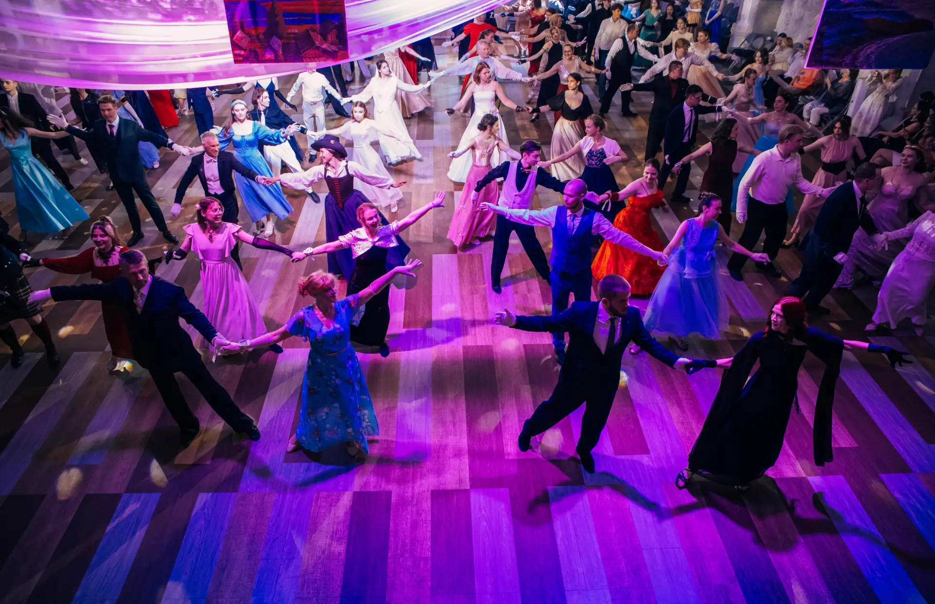 С чего бы начать этот вторник? С бала под северным сиянием  Девятый год подряд Профсоюзная организац