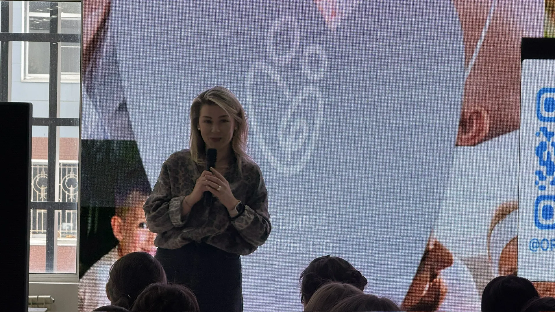 🌸Рассказала на МАМАФЕСТе о нашей комплексной программе «Счастливое материнство». Видеть живой отклик