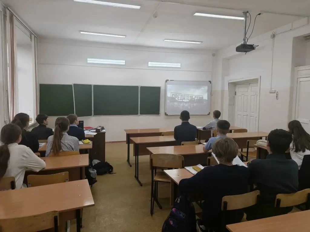 В рамках исполнения поручения Генеральной прокуратуры РФ и письма Управления образовани...