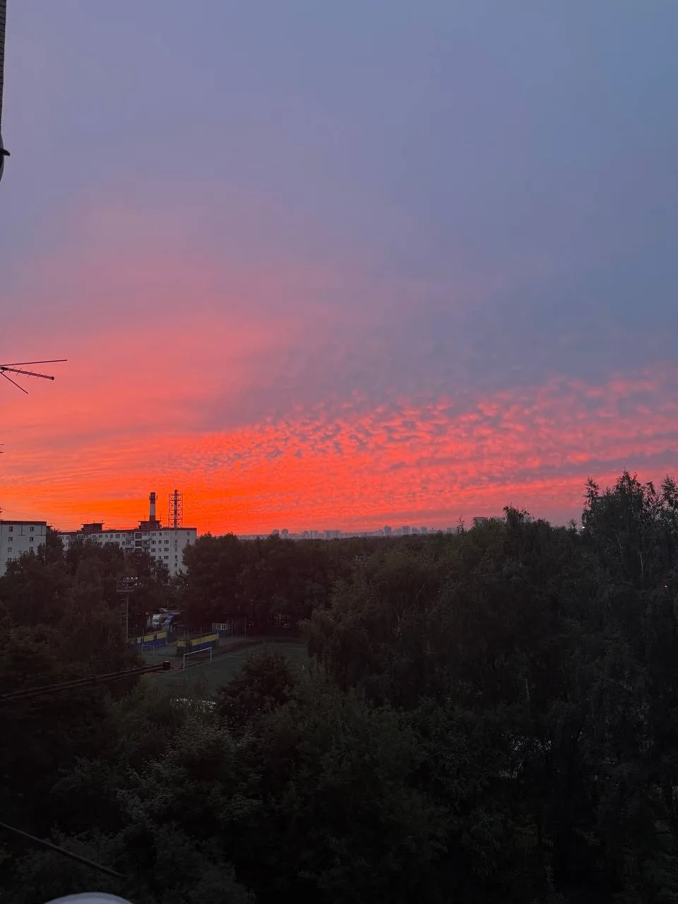Добрались до выходных. Пора и отдохнуть.
