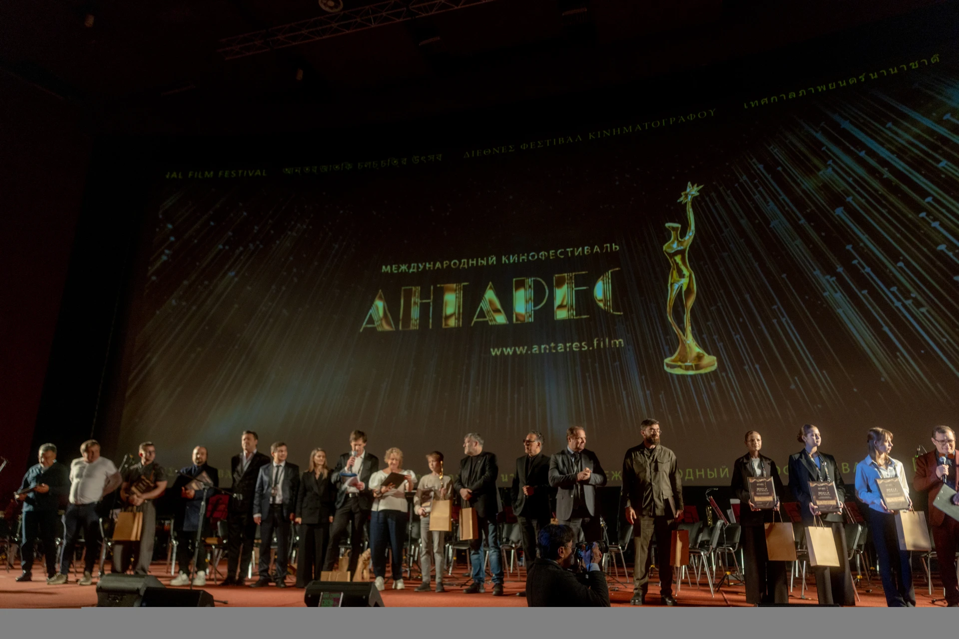 🔸 Рассказать о человеке труда языком кино? Легко! В кинотеатре «Октябрь» прошло награж...