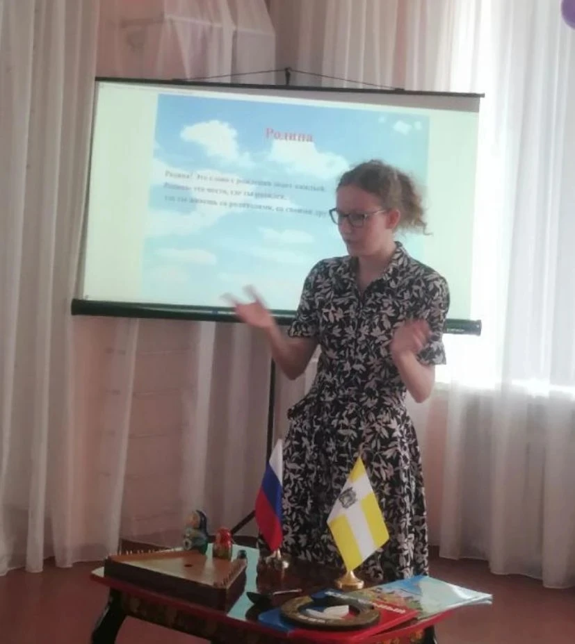 🇷🇺 "День России" 🇷🇺
 Взаимодействие с социальным партнером-музеем Изобильненского района🏤

12 и