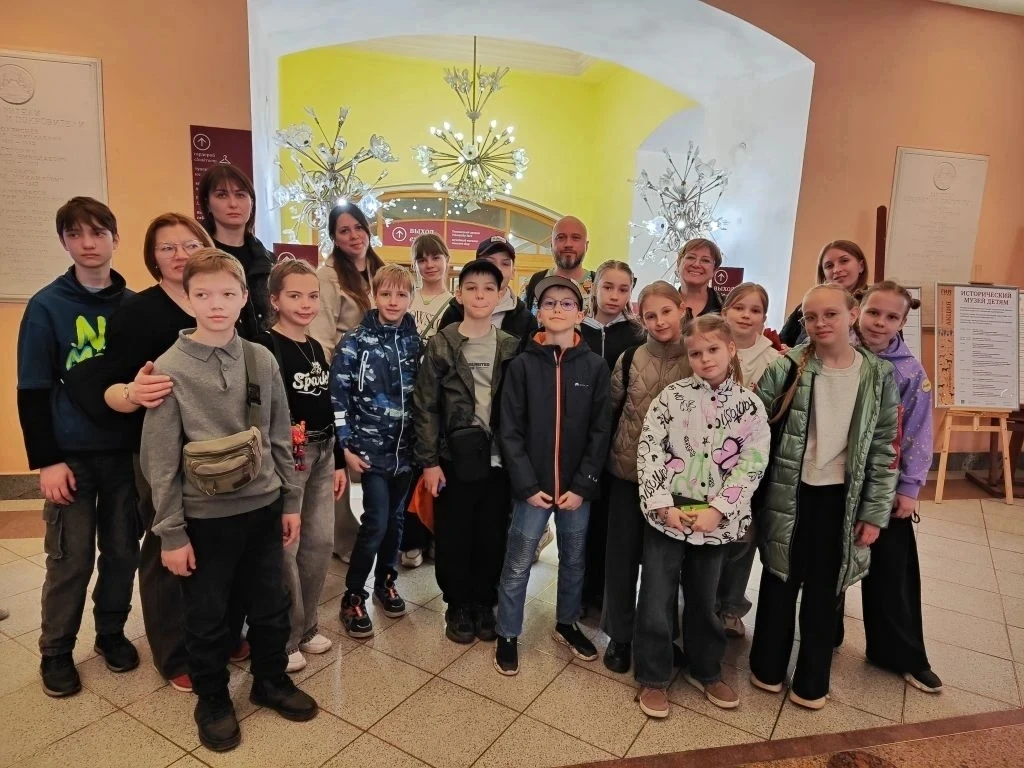 ОТЛИЧНОЕ НАЧАЛО КАНИКУЛ!!!📚✨ В гостях у древних москвичей: 4В класс в Историческом муз...