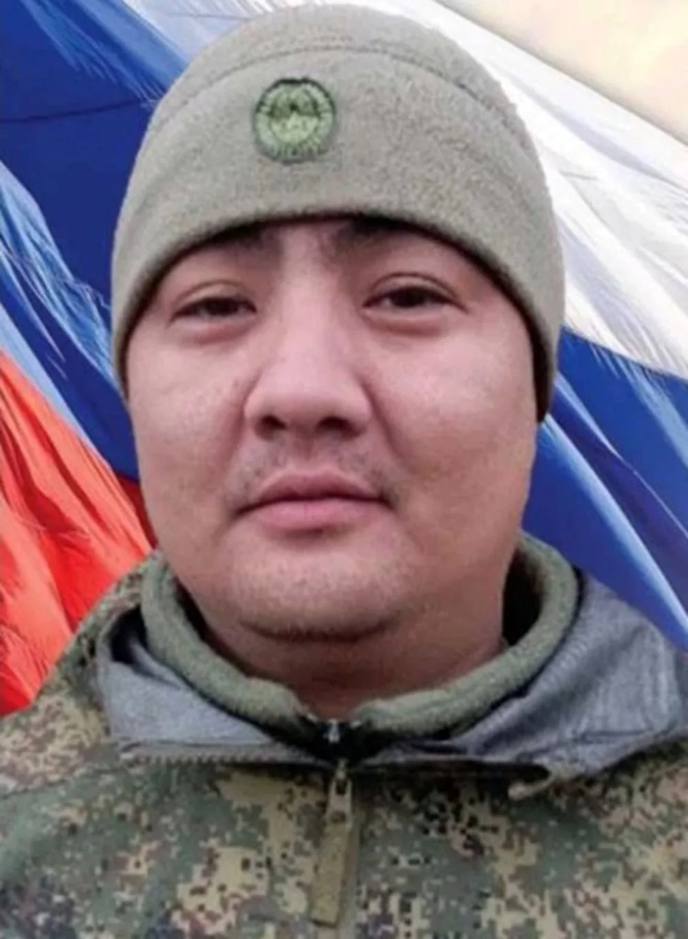 Прапорщик Саяд Альмембетов выполнял боевую задачу по доставке военно-технического имущества на позиц