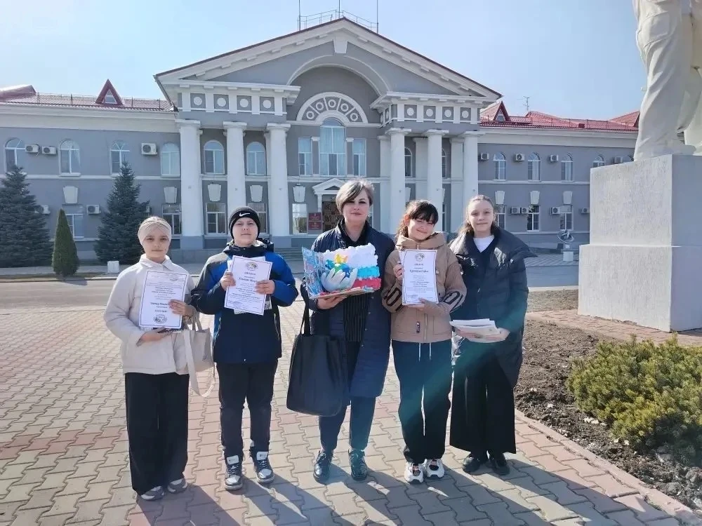 Поздравляем победителей творческого конкурса «Россия — Родина моя»!  Завершился конкурс, объединивши