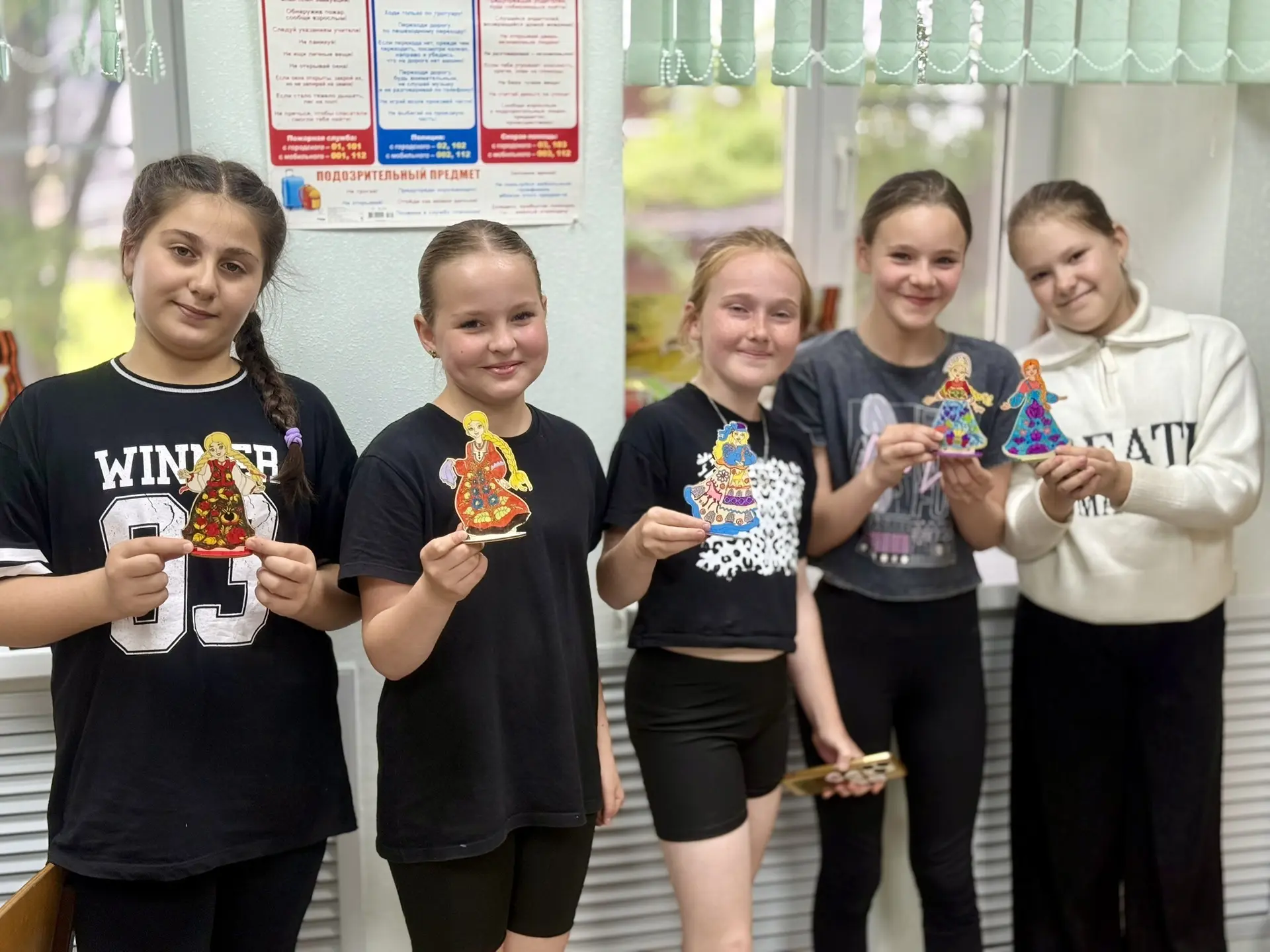🌞День русского народного костюма на летней тематической площадке!
🇷🇺Русский народный костюм - это
