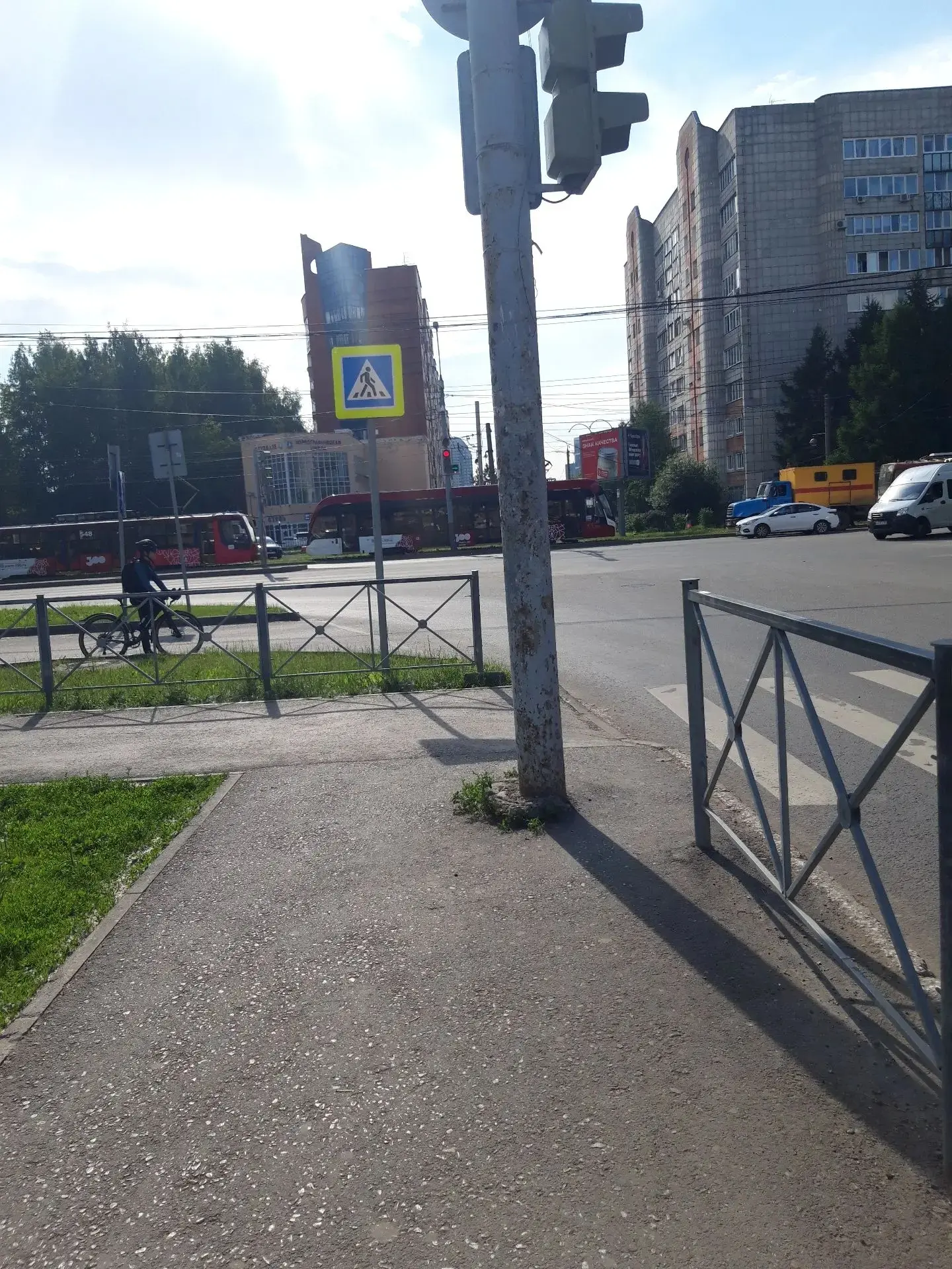 Трамваи стали, улица Ушинского 

🔴 ЧП Пермь @chp_59_perm
📨 Прислать новость [контакт скрыт]