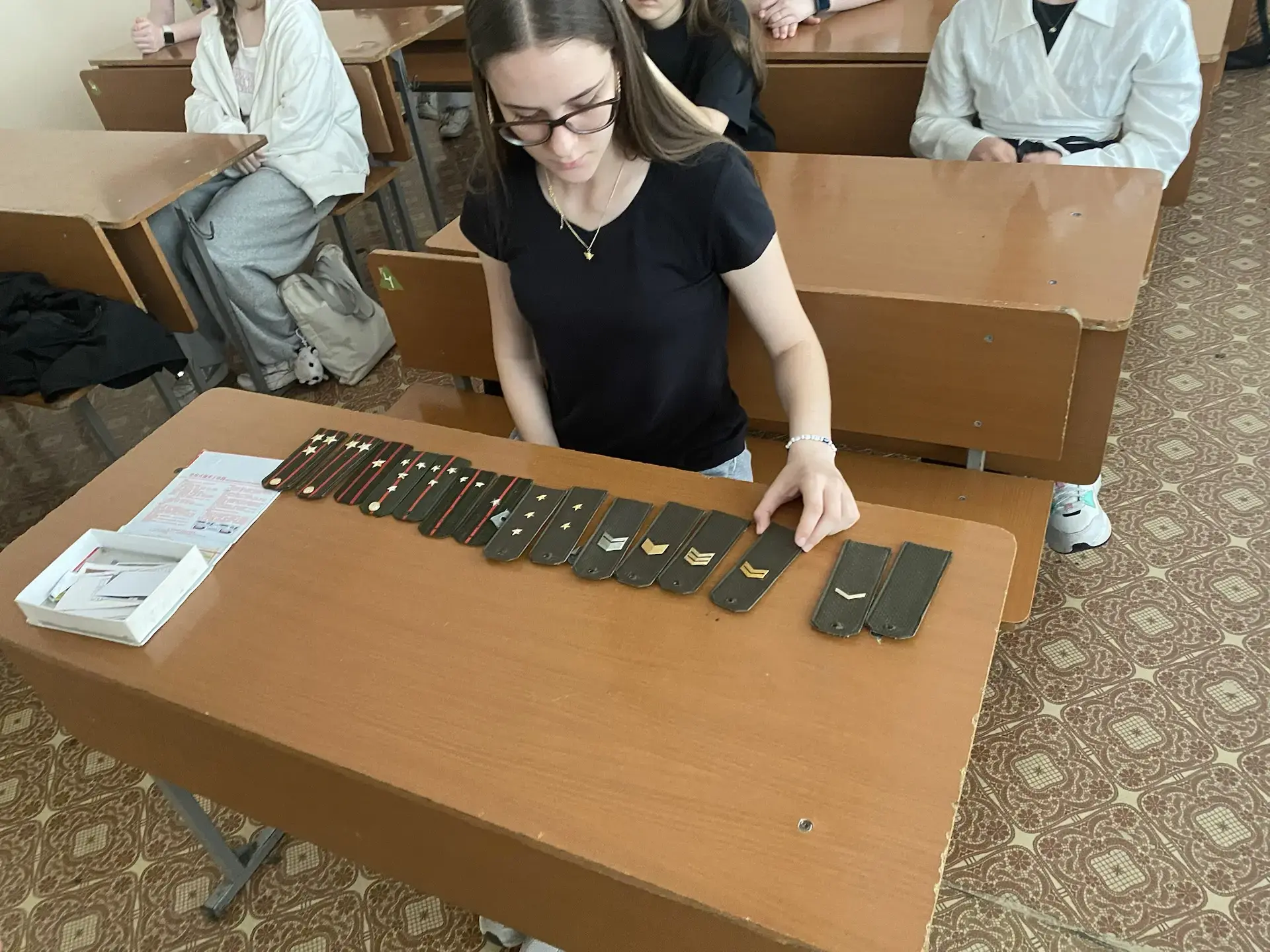 13, 14 и 15 мая 2026 года на базе школы прошли трёхдневные учебные военные сборы для 8-х классов! Он