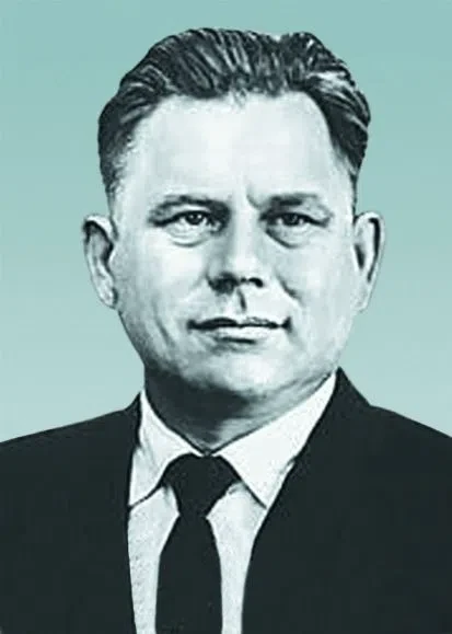 ... 1924, д. Тарказы, Белебеевский кантон, БАССР — 20 сентября 1999, г. Уфа) —...