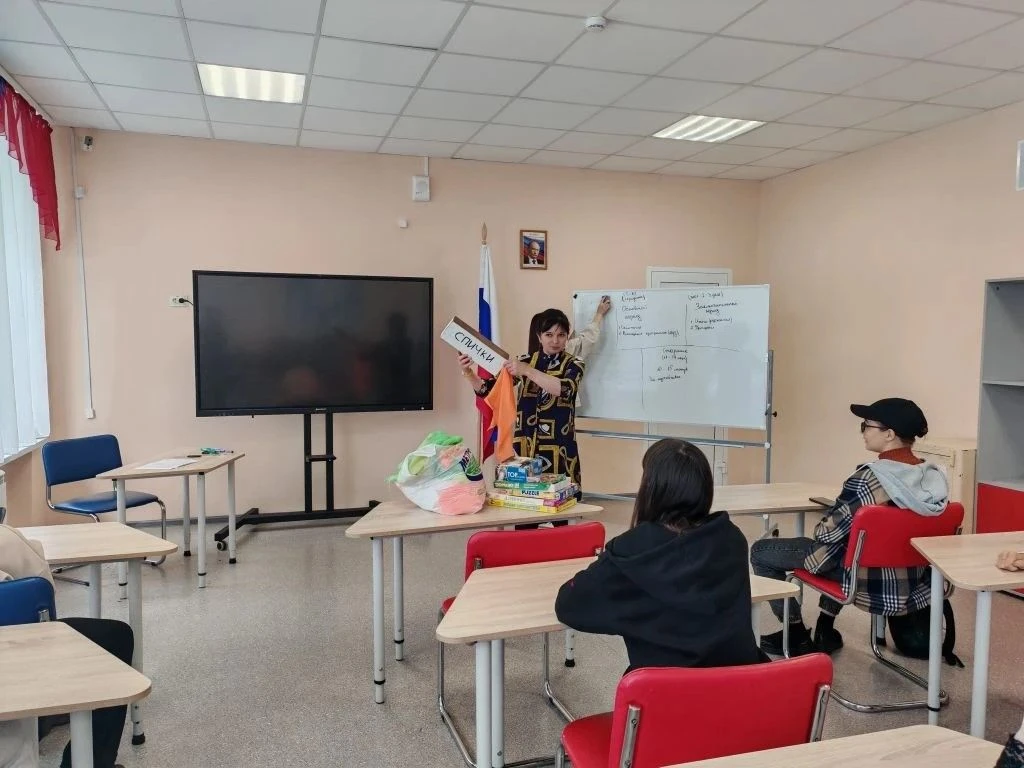 Летняя площадка на старте: будущие вожатые учатся