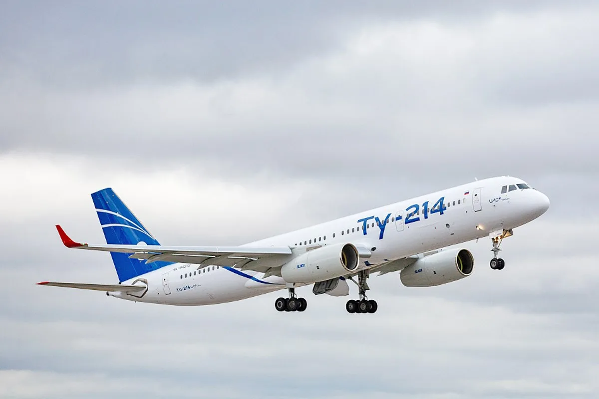 ✈️ На фоне третьего собранного с начала 2026 года уже серийного МС-21-310 (еще до полно...