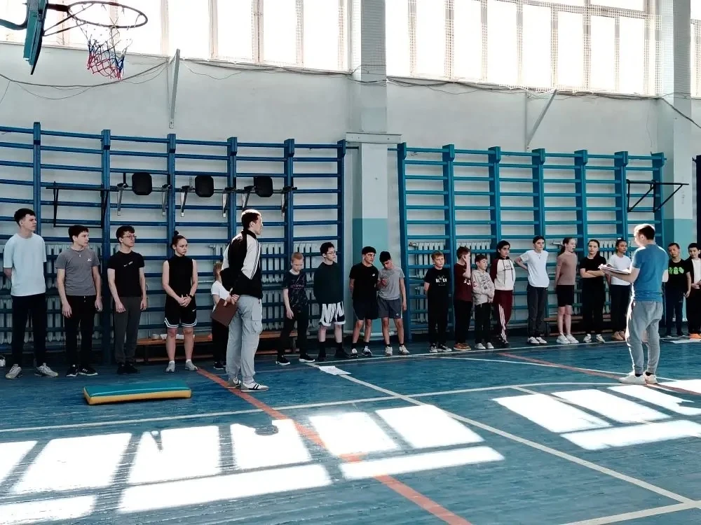 💪 День здоровья в школе: сдаём нормы ГТО!   🏃7 апреля в 1‑м корпусе прошёл настоящий праздник спорта