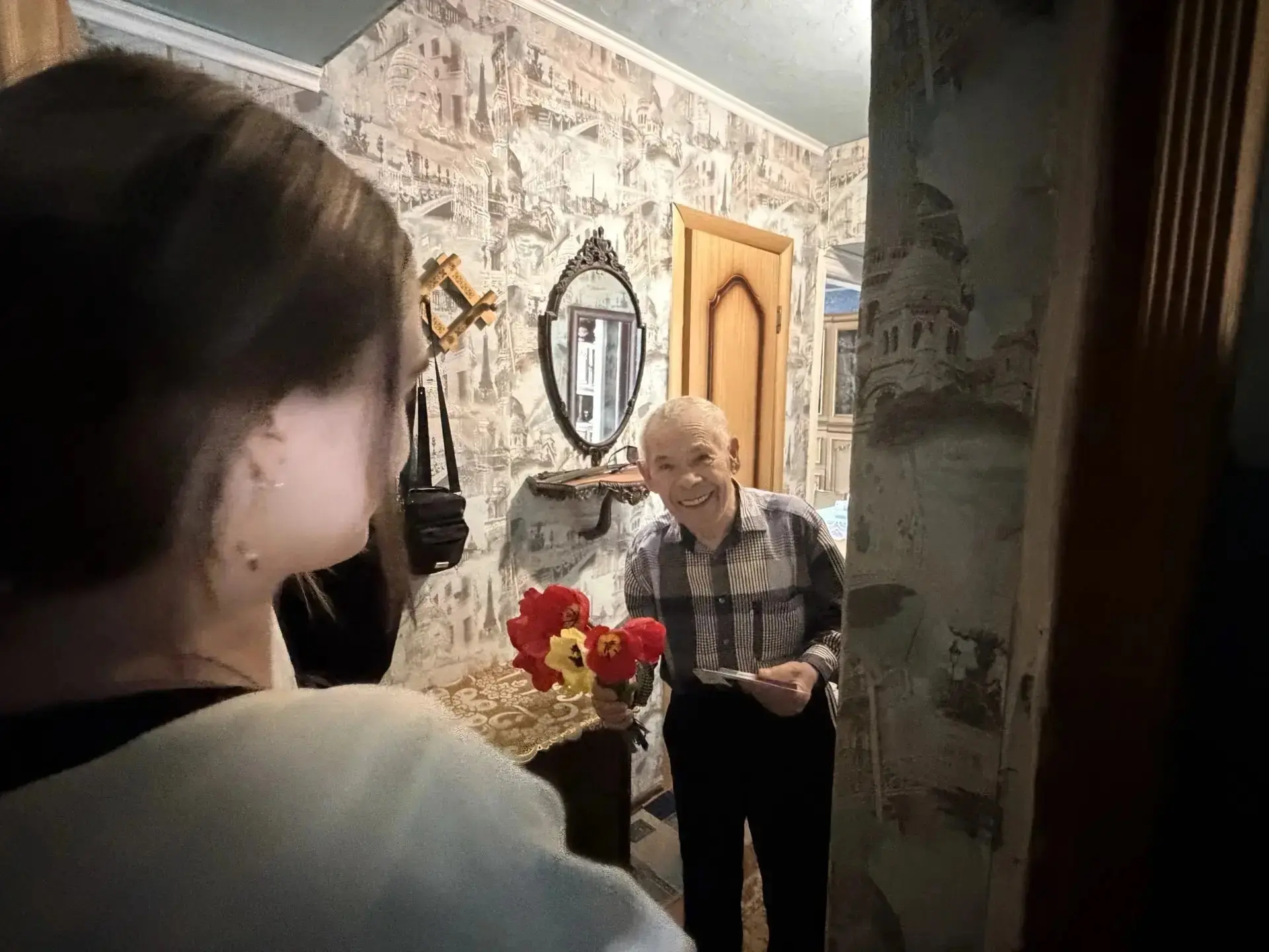 Снова в строю: день, полный памяти и гордости❤   Сегодняшний день в нашей школе стал настоящим погру