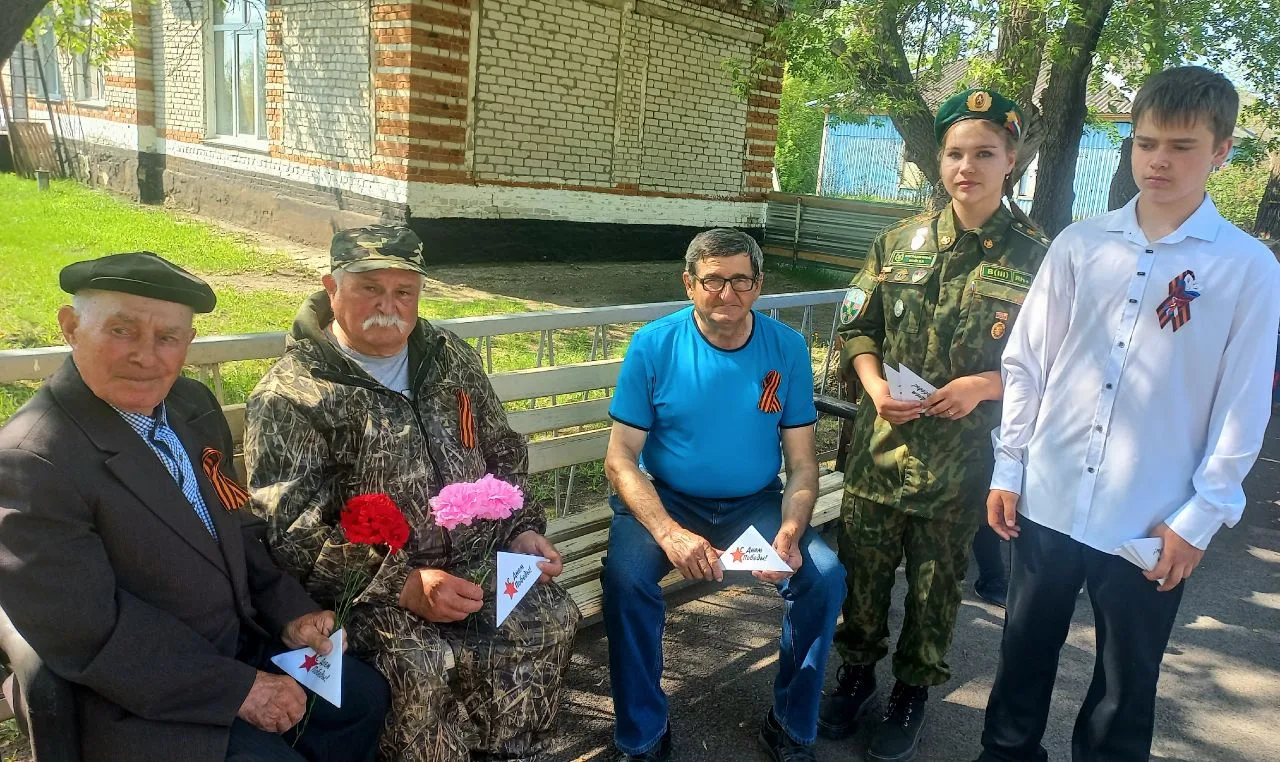Сердцем к подвигу: как мы встретили 9 мая 🕊️