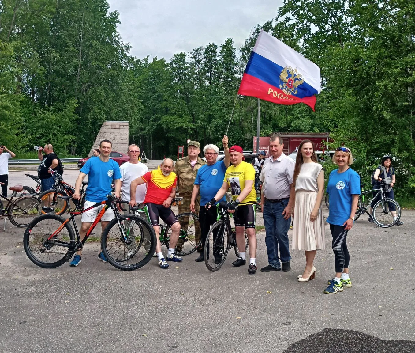 🇷🇺Сегодня в День России в Курортном районе состоялся Традиционный велопробег.

В спортивной акции 