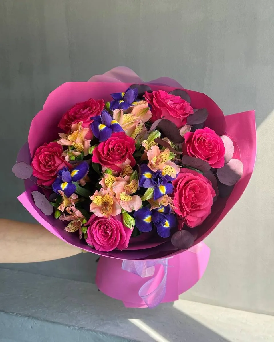 ❤️ 🥀Напоминание: подари ей цветы