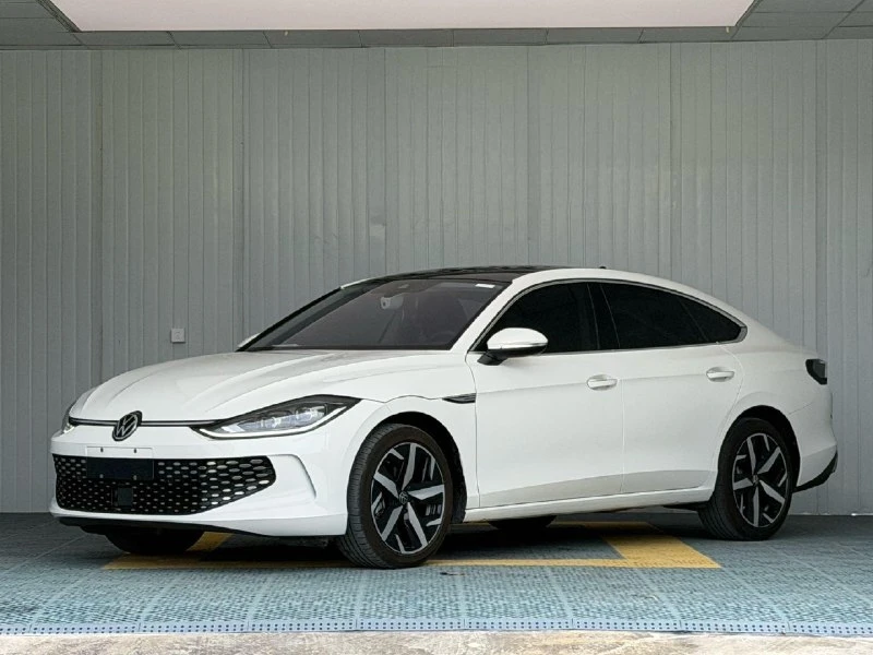 🚗 Volkswagen Lamando L 2WD 1.4TSI 280TSI «Cool & Spicy»

Свежий городской лифтбек с LED-оптикой, ци