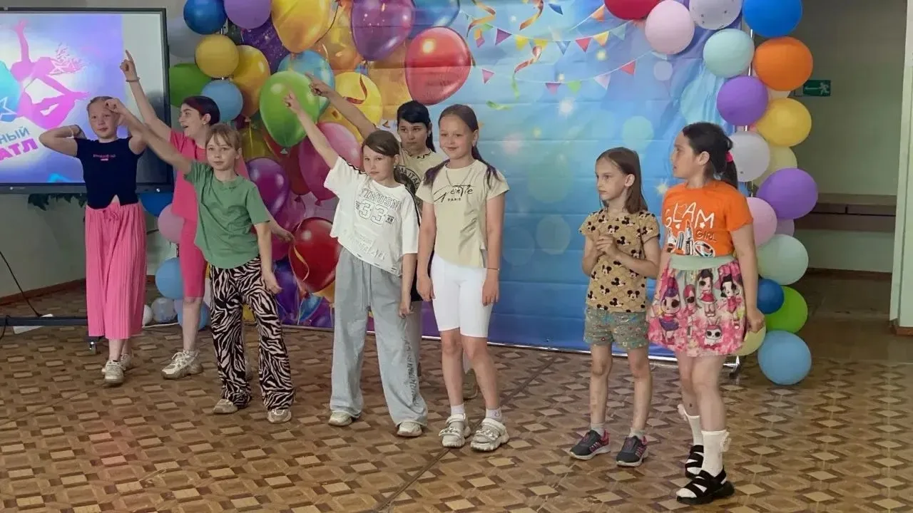 Сегодня в нашем лагере состоялся зажигательный танцевальный батл! Ребята показали свои ...