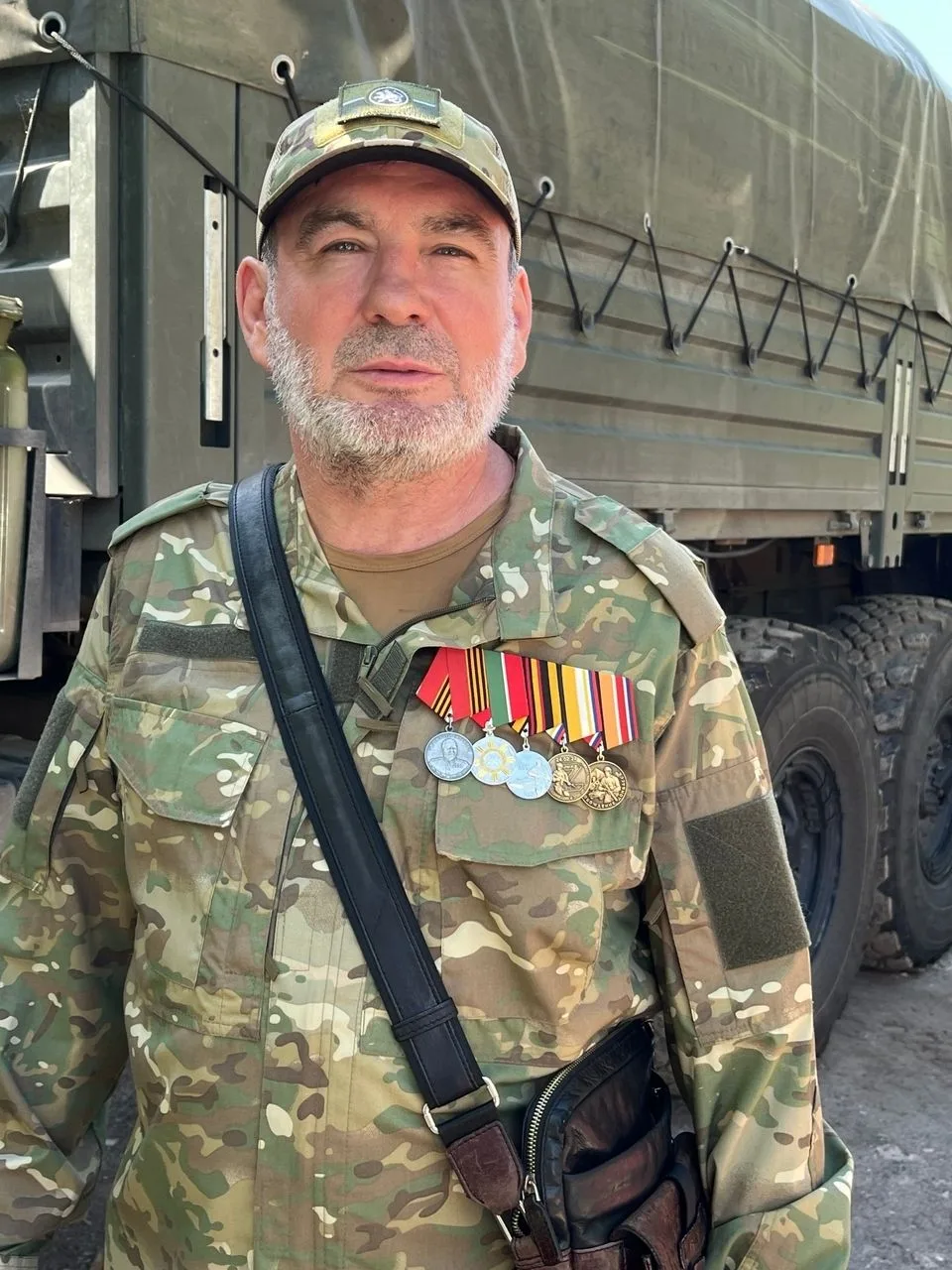 🇷🇺 Тыл белән алгы сызык арасындагы бәйләнеш дәвам итә